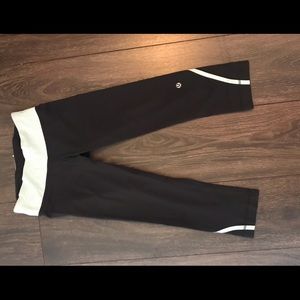 Sexy Lululemon size 4 leggings